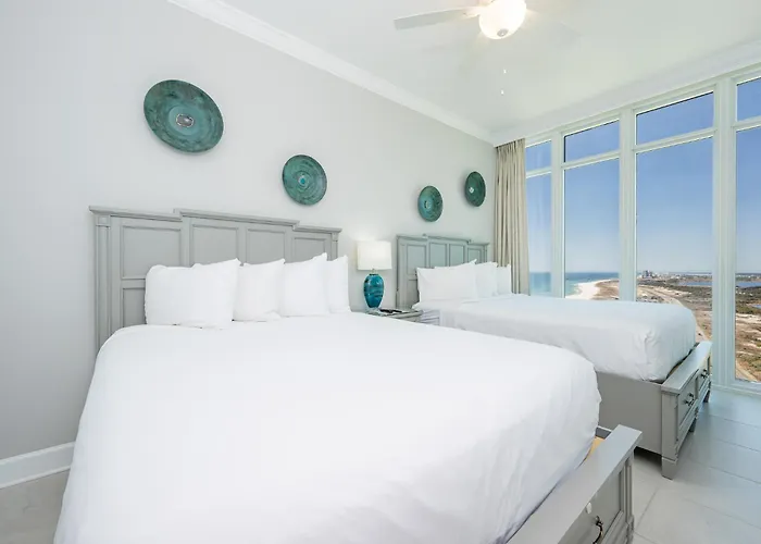 Phoenix Gulf Towers 2401 Apartment